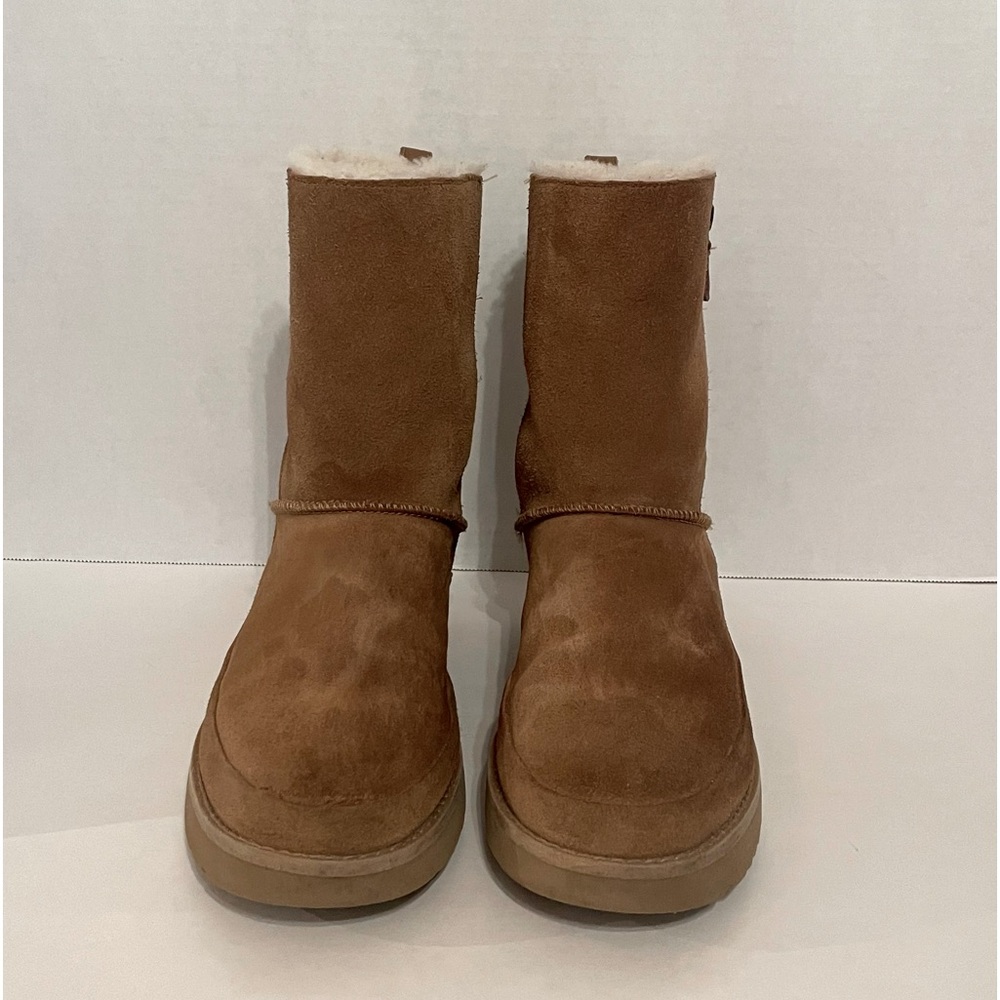 Uggs Short Outer Side  Zipper Brown Boot
